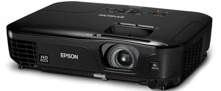 Epson предлагает доступный проектор EH-TX400